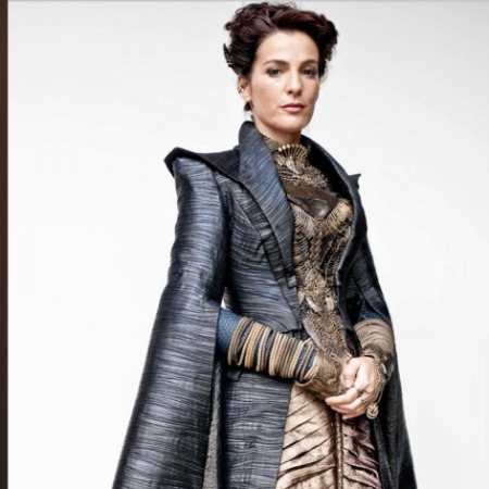 Ayelet Zurer in Lara Lor-Van costume